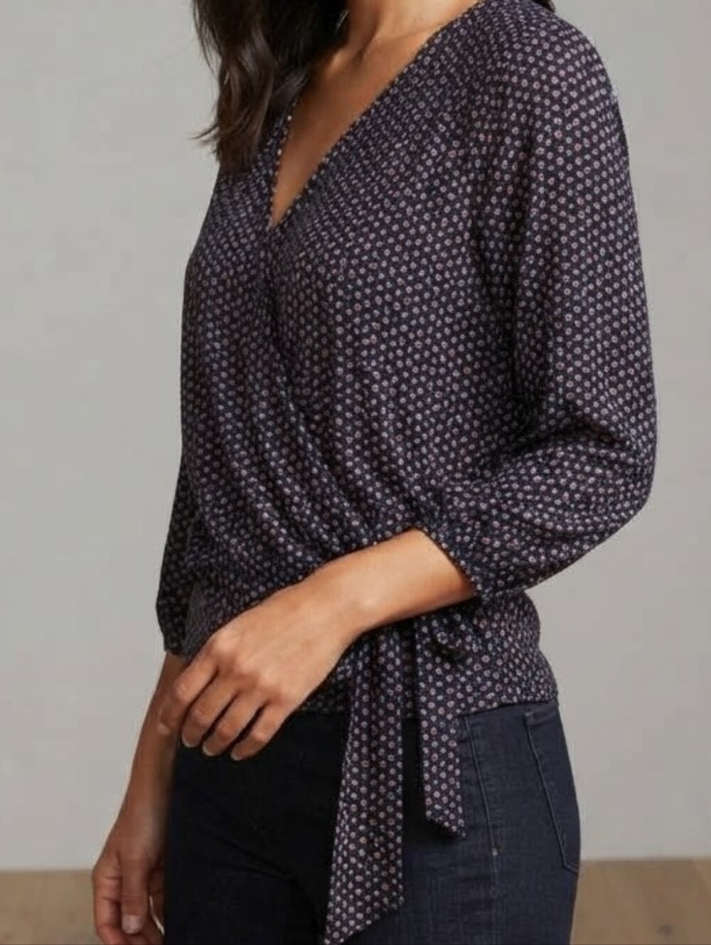 Beautiful OLM Wrap Front Long-Sleeve Top Navy Prints Sz L